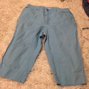 4/$50 Liz Claiborne Audra Capri jeans *pics
